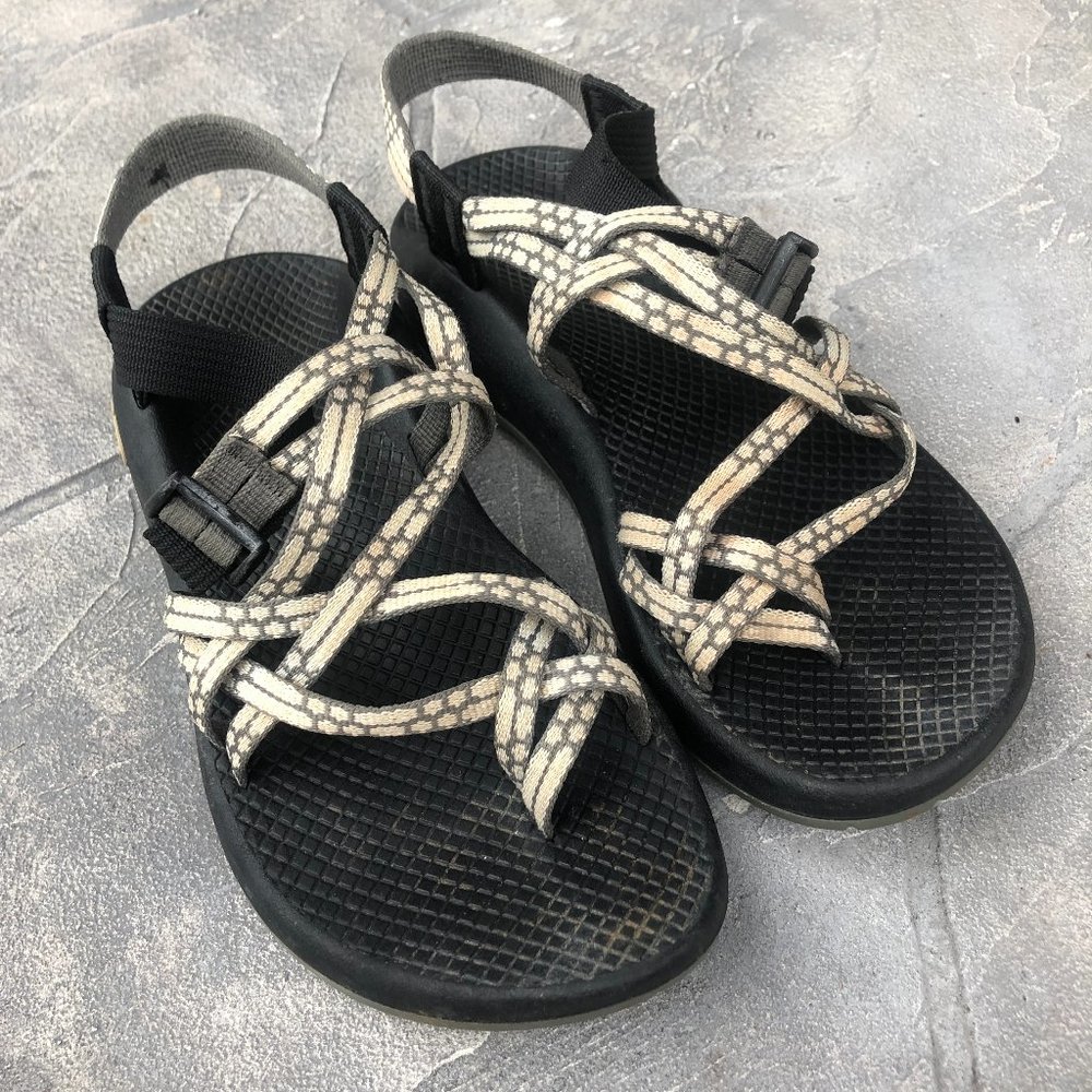 Women's Two Double-Strap Z2 Chaco Sandals - Size 8